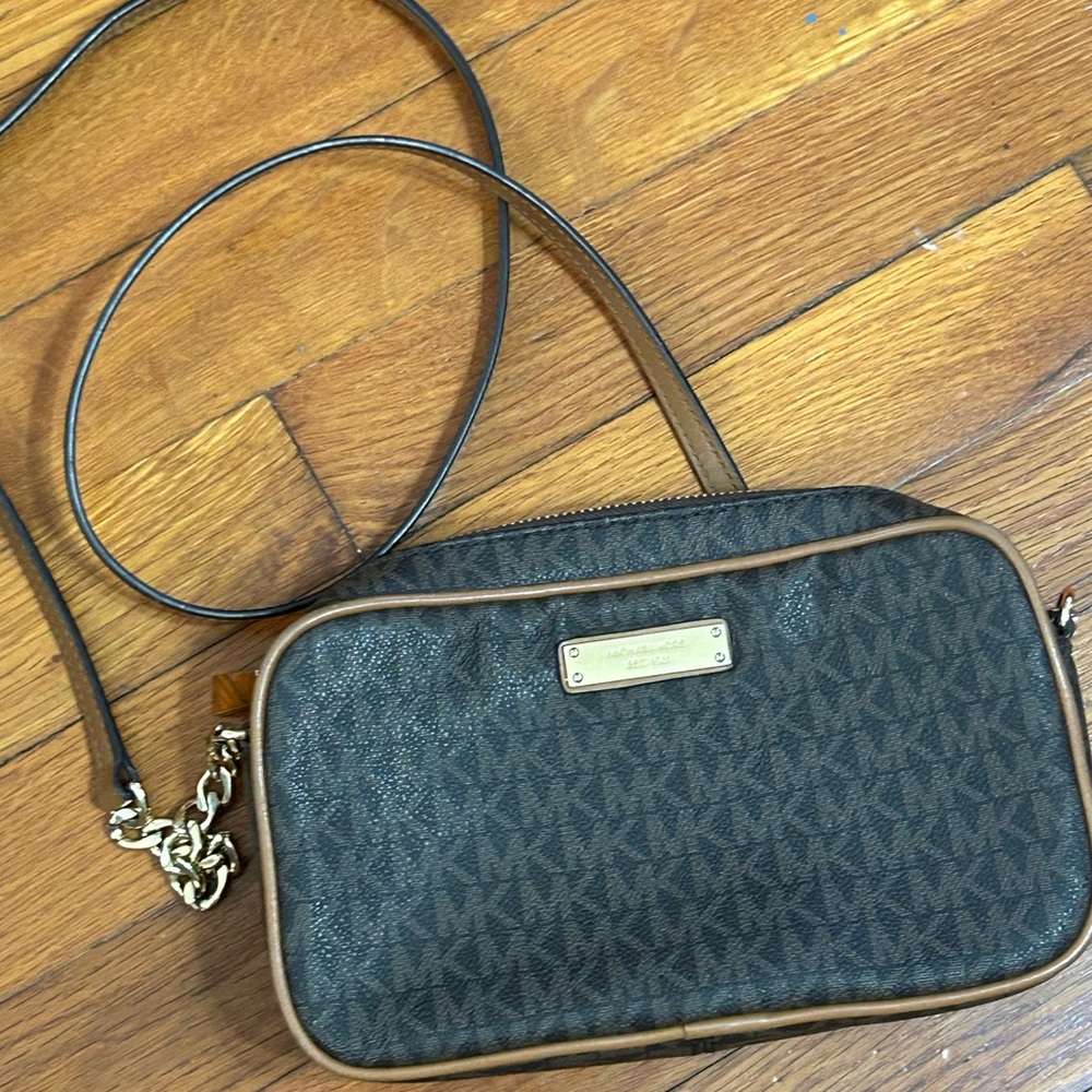 Michael Kors Crossbody Bag  Acorn Brown